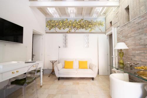 Lemon House