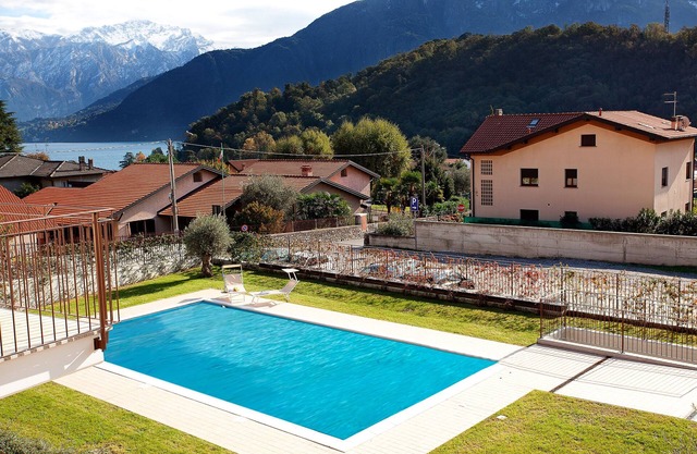 Lenno Spese II –Village apartment In Lenno with pool by Italian Apartments.