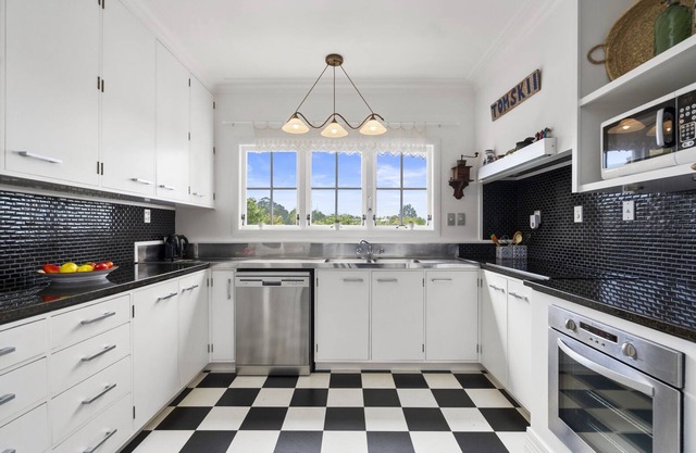 Lensvelt Lodge - Kerikeri Holiday Home