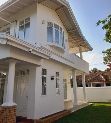Leopard Villa