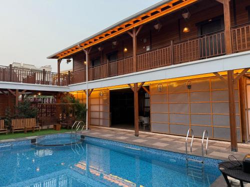 Lepino Resort and Cafe