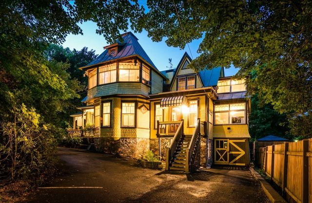 Les matins de Victoria, Victorian house of 1870