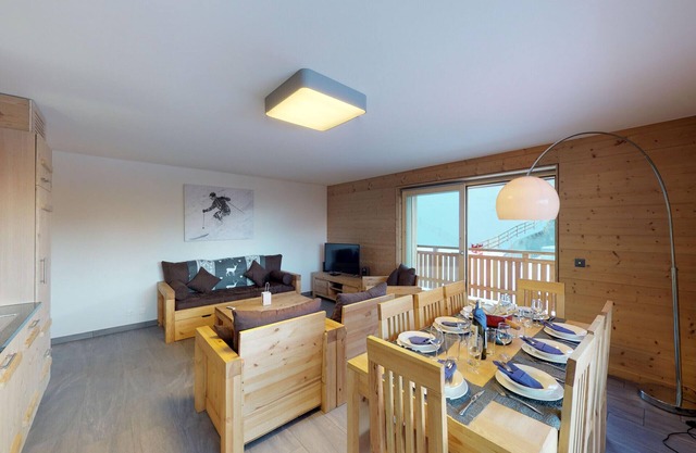 Les Mayens MB 010 - LUXURY apartment 8 pers