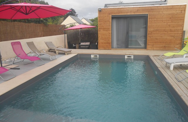 “Les Terrasses d´Azay”, 3 * gite, with pool for 12