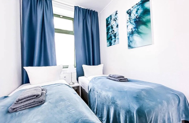 Levax Living - 54qm Stylish Apartment With Balcony Near Clarapark
