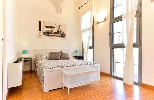 Libetta 8Pax Apartment with Parking