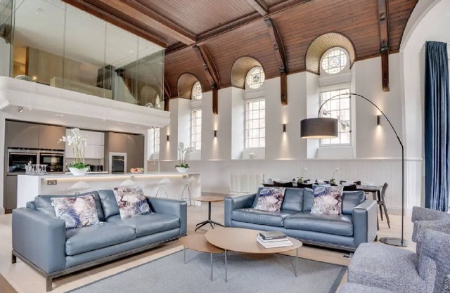Licht en Ruim 5-kamer Appartement