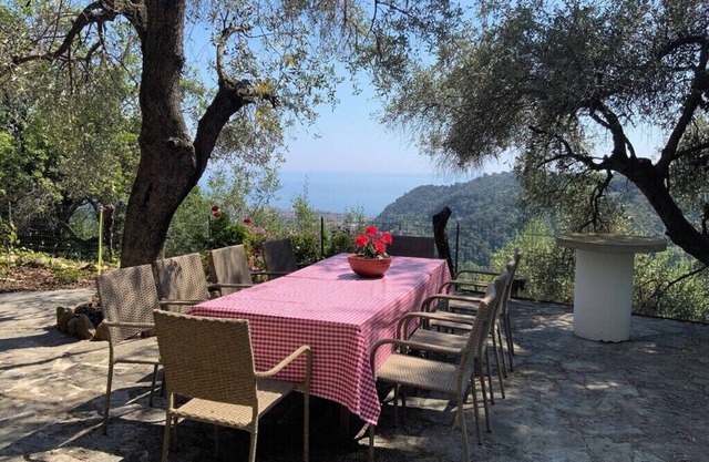 Liebevoll Renov. Ölmühle 6 Pers. mit Meerblick Oberh. von Ventimiglia/camporosso