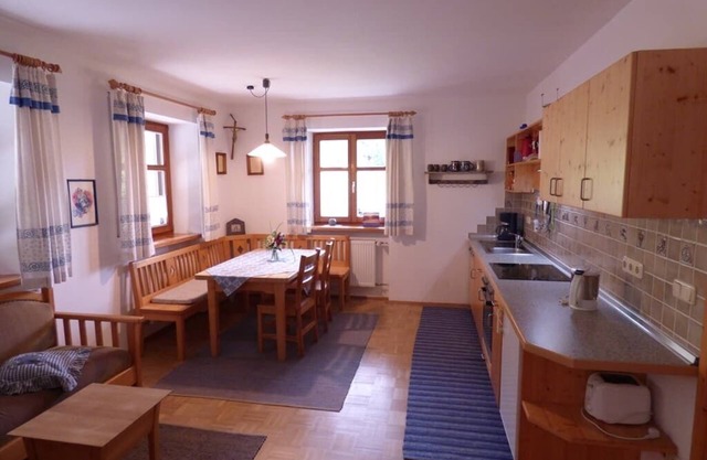 Liebevolle Ferienwohnung mit Terrasse auf Ferienbauernhof