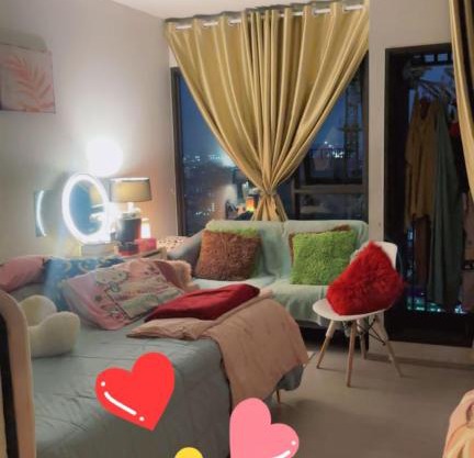 Life Asoke Rama 9