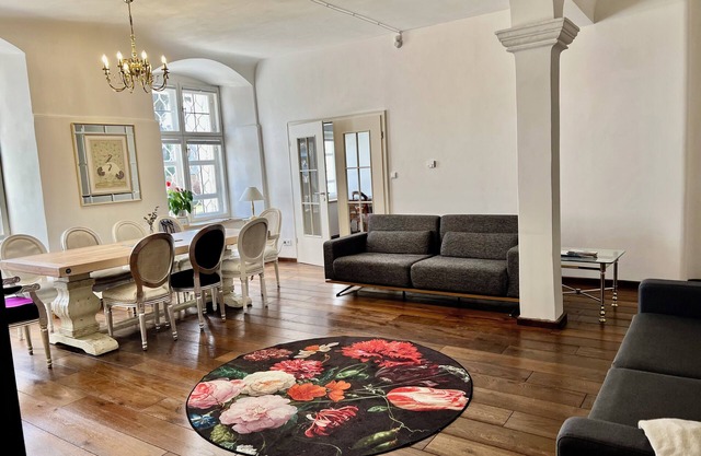 Life in the museum - family-friendly suite in the stately Hürbel Castle