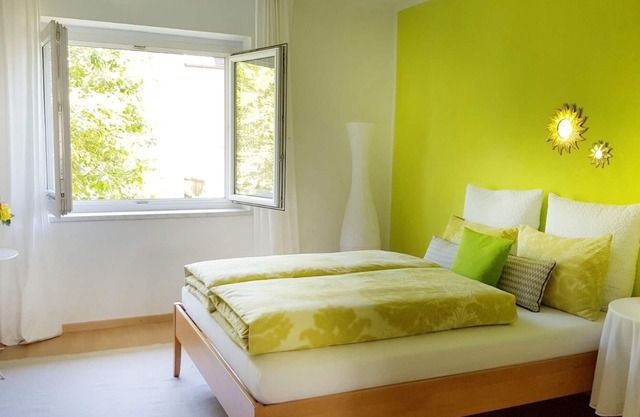 Lightland - apartment with garden and parking