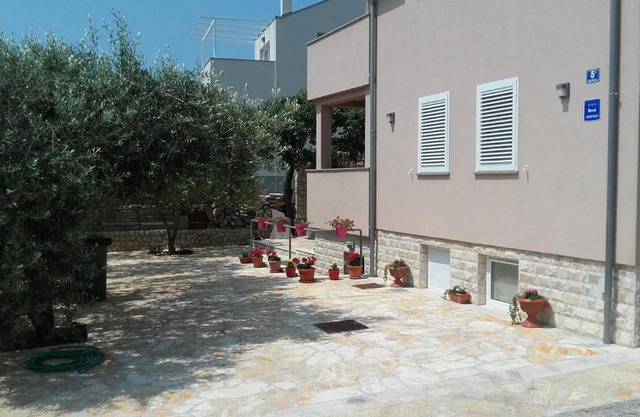 Lily Apartments Punta Skala