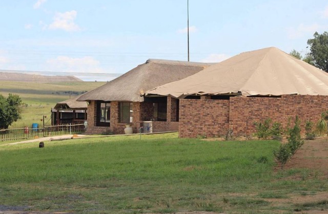 Lily Villa Country Lodge