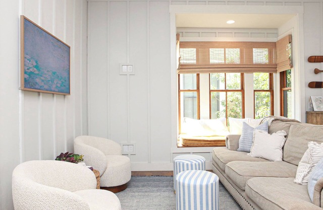 Lilypad Landing: Outdoor Fireplace - 12 PM Check-in