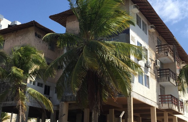 Lindíssimo Apartamento Reformado no Atalaia