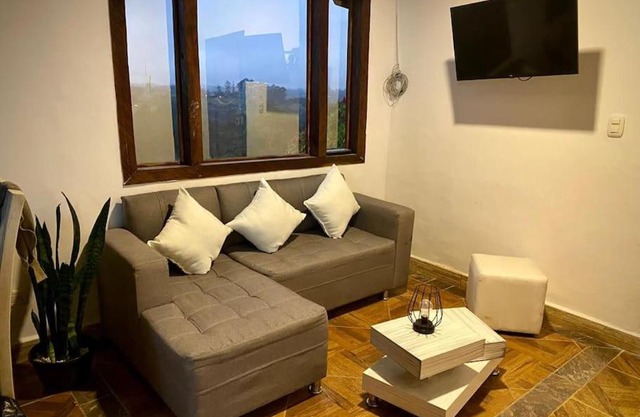 Linda cabaña con hermosa vista
