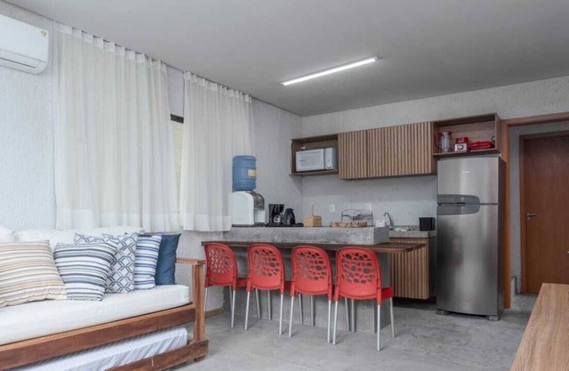 Linda casa com piscina, 5 min da praia