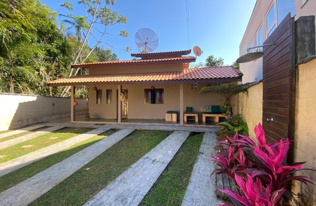 Linda casa Condomínio Costa do Sol - Bertioga