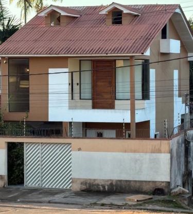 Linda casa confortável em Manaus