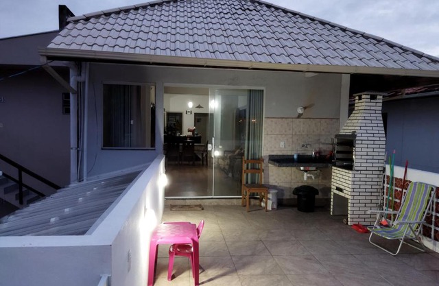 Linda casa na praia do Santinho