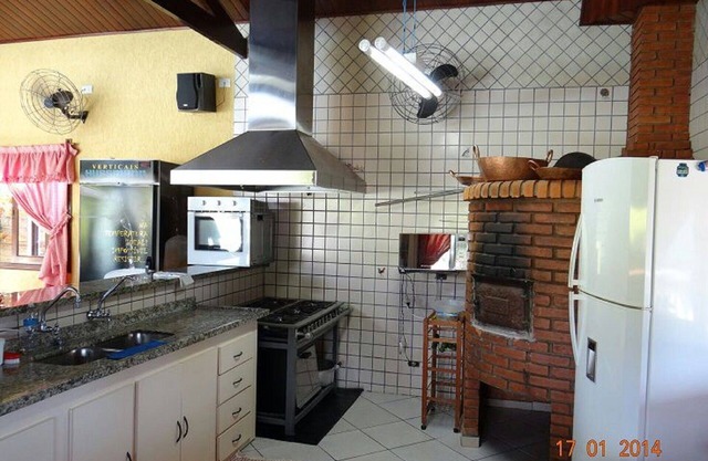 Linda Chácara, with all infrastructure, in condominium