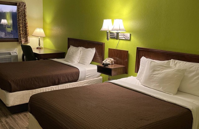 Linder Motor Lodge