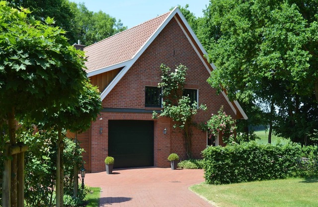Lindern Woodland Mansion