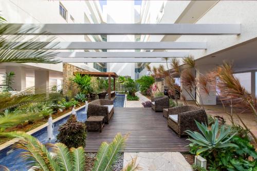 Lindo Apto, Prédio beira mar com Piscina e Hidro