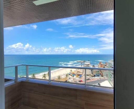 Lindo e novo apto com vista para o mar de Pituba c/garagem