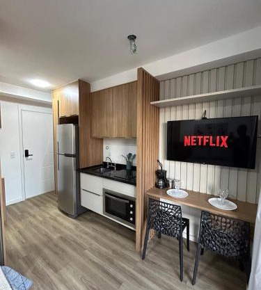 Lindo Studio com Piscina- Metro tucuruvi 410