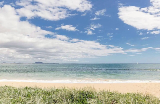 Linga Longa By The Beach