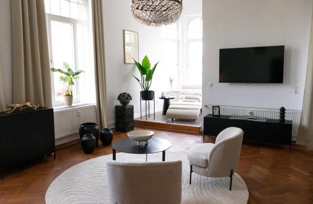 Lio Suite Design Apartment Balkon Netflix Parken