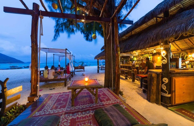 Lipe Beach Resort