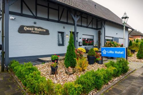 LiRo Hotel-Pension Haus Andrea