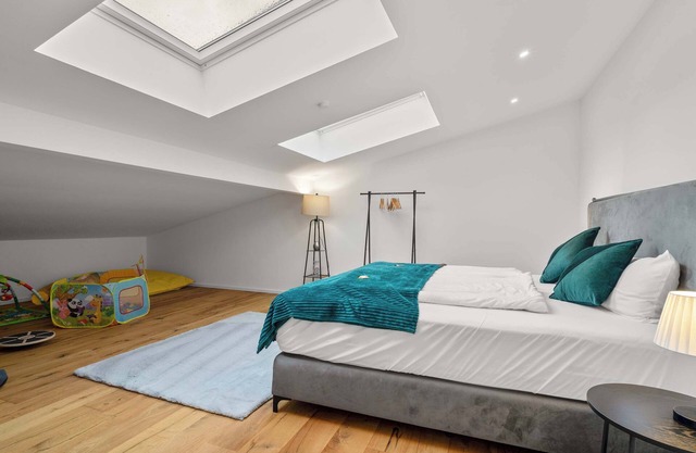 Lit Living: Luxury Neubau - Perfekt für Gruppen