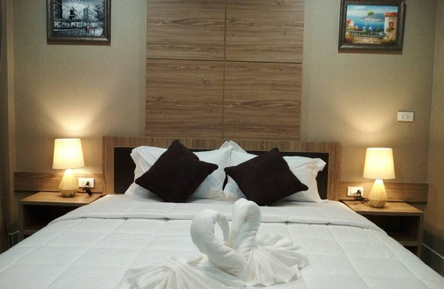 Little Bear Guesthouse and Restaurant