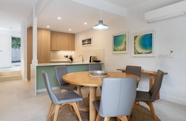Cove Townhouse Pandanus Street 