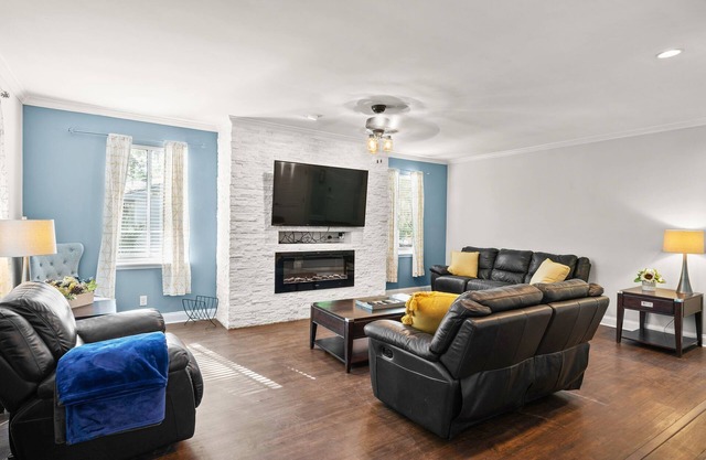 Live Oak Paradise | 3 Bed, 2.5 Bath
