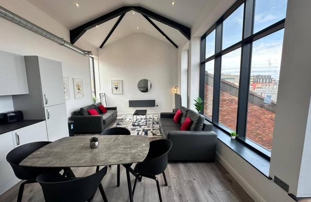 Liverpool City Centre Penthouse Apartment