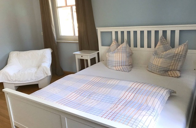 Living in a fantastic location in the historic center of Thurnau