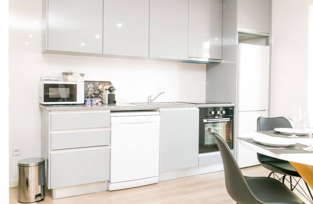 Living in Porto | Cosy Experience Apartment II