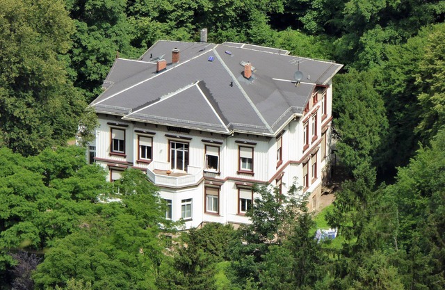 Living on the edge of the "Thuringian Forest" nature reserve in Spindler Villa