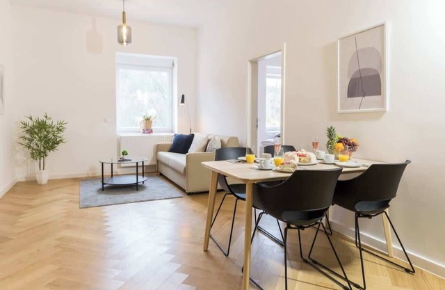 living Timeless Adler Apartments Deluxe