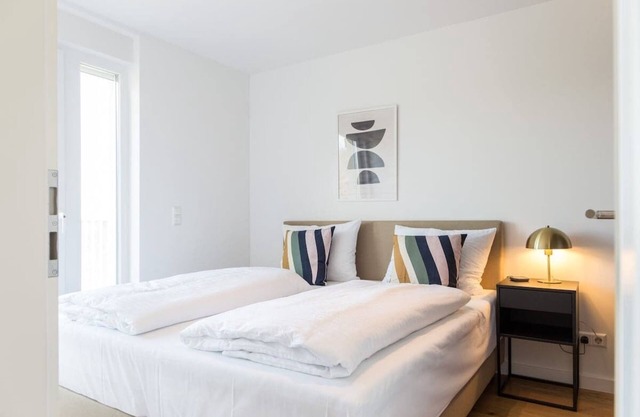 living Timeless Adler Apartments Executive Suite