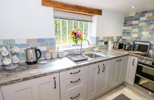 Lizzies Cottage