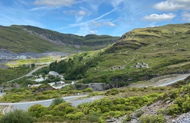 Llechwedd Glamping