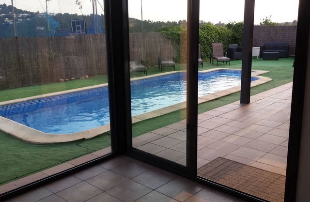 LLORET DE MAR VILLA WITH PRIVATE POOL FOR 7 TO 9 PEOPLE FREE WIFI