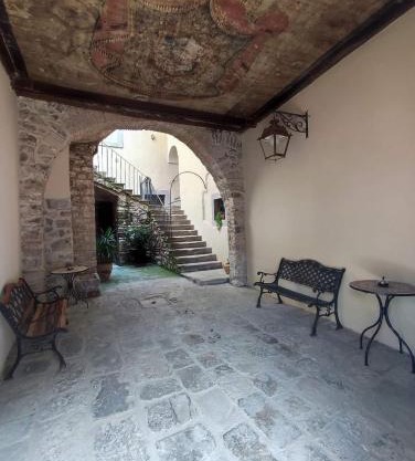 Lo Stemma B&B Guest House