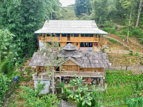 Local Homestay